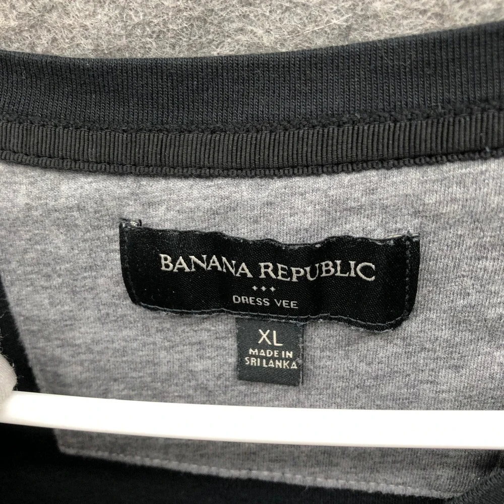 Banana Republic Dress Vee T Shirt‎ Mens XL Black Short Sleeve V-Neck Luxe